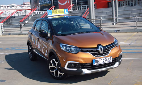 Vozilo za obuku renault captur